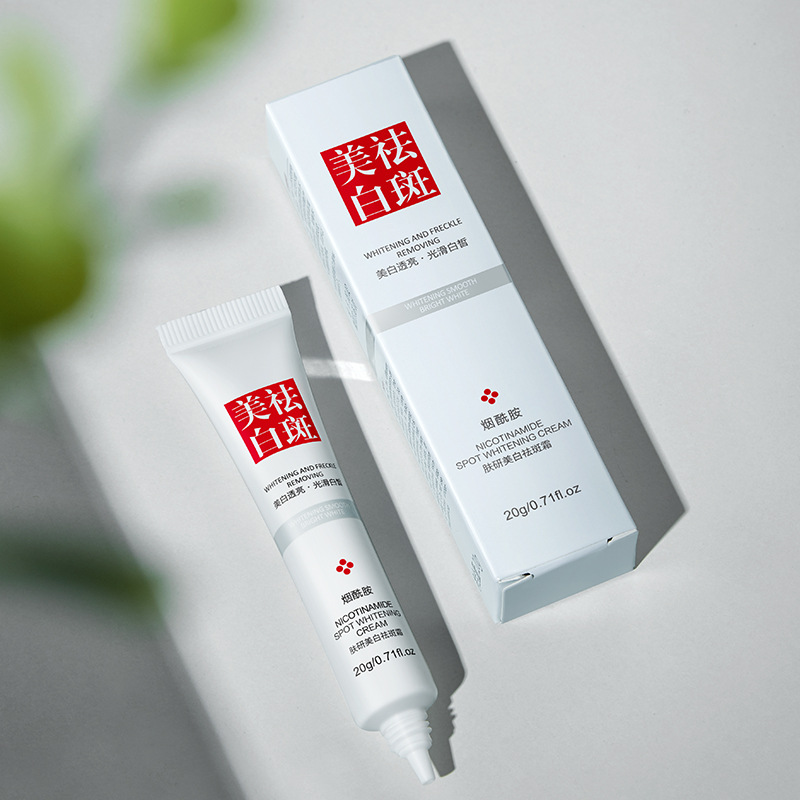 Fade and Improve Freckles Blac - Charcoal Whitening Paste 리뷰 및 가격